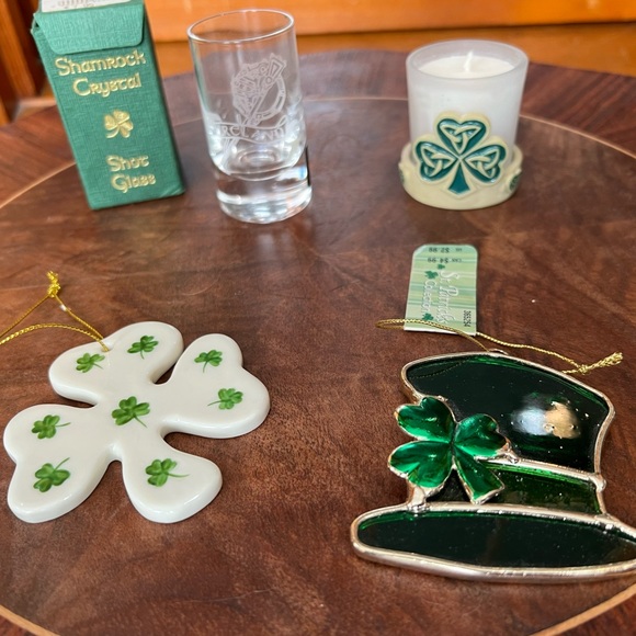 St Patrick’s Day Decor Lot Shamrock Crystal Shot Glass Stained Glass and More - Picture 3 of 11